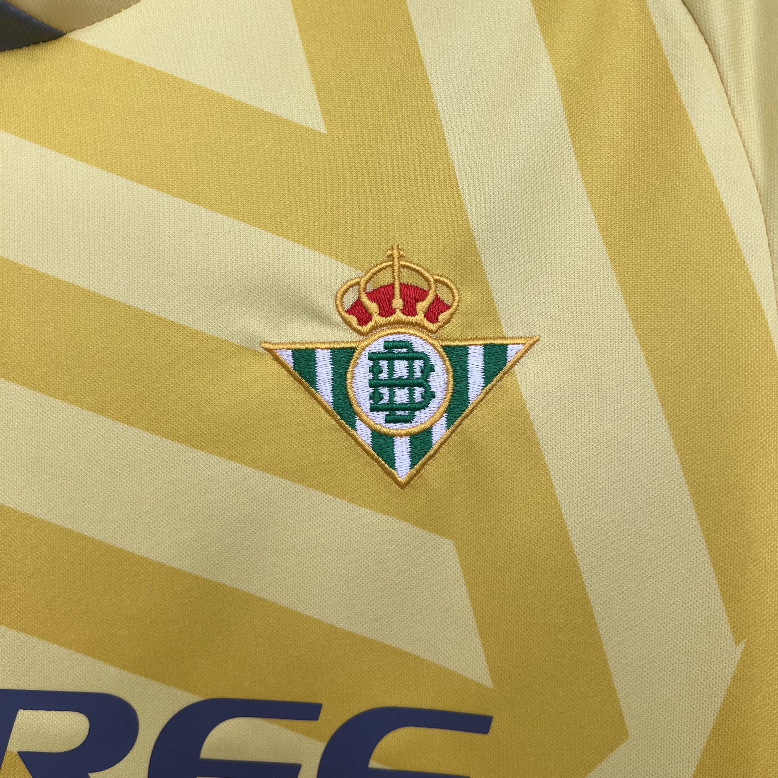 25-26 Real Betis Goal Keeper Yellow Fans Jersey - Image 3