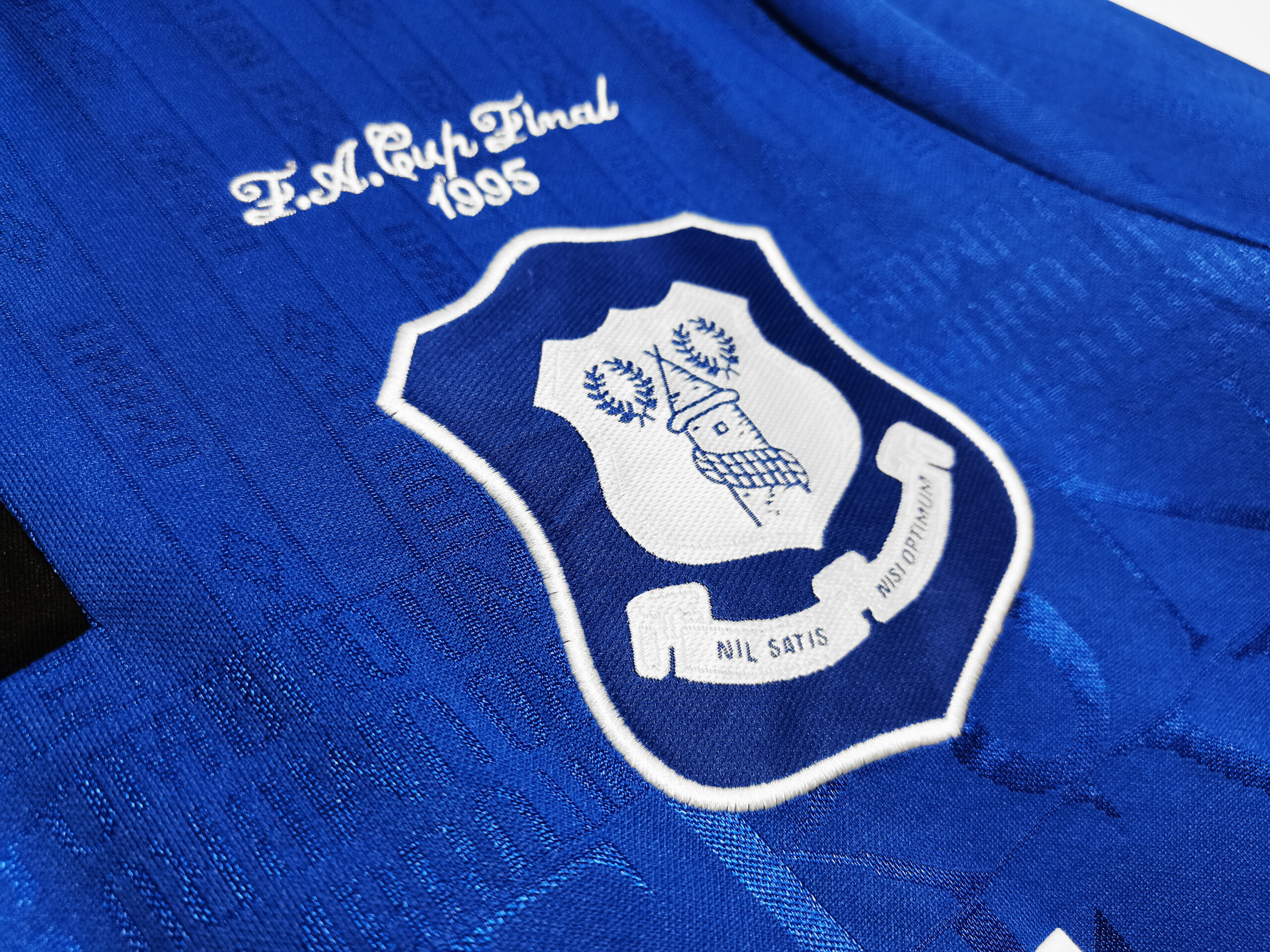 1995 Everton Home Retro Jersey - Image 3