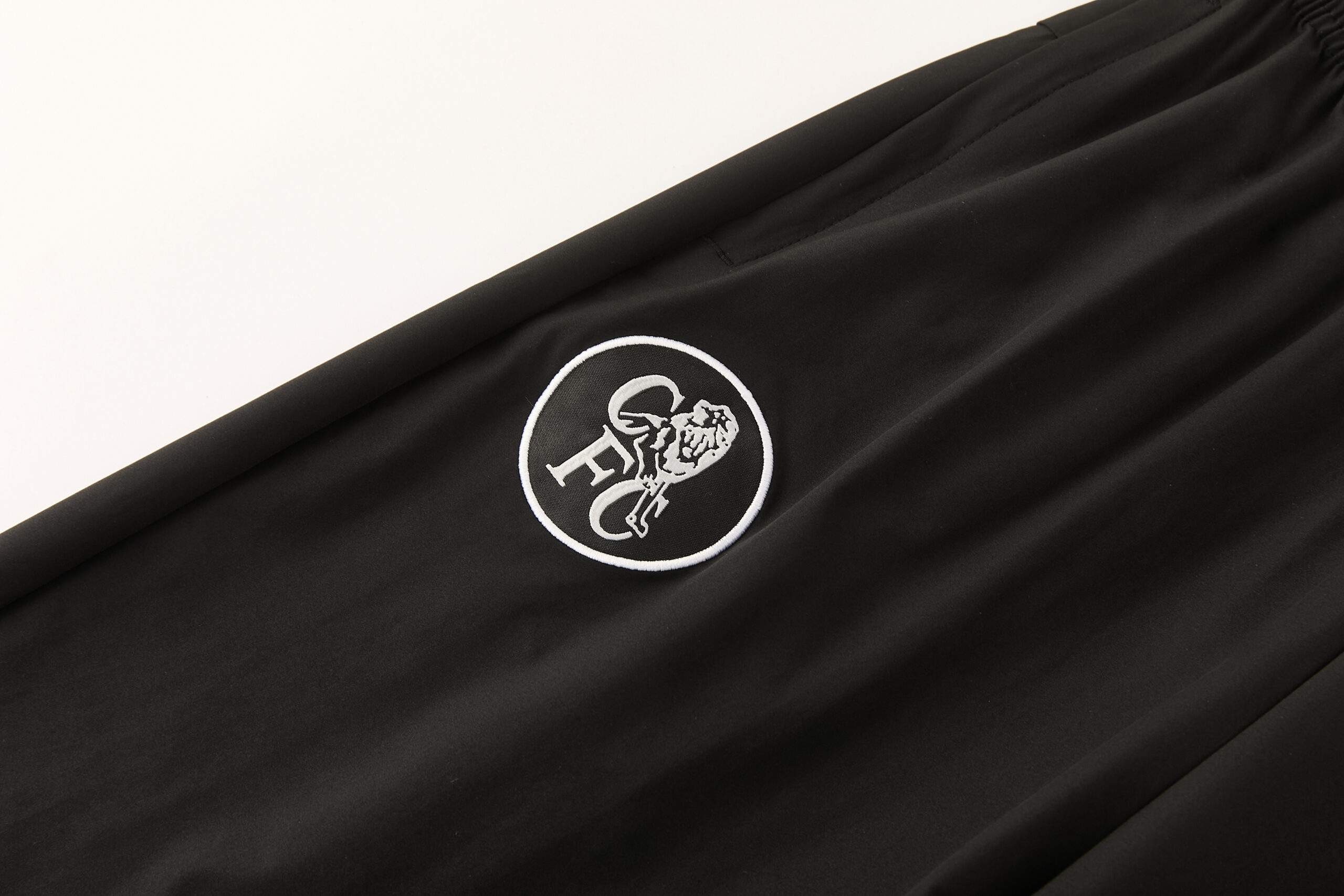 2026 Chelsea Black Windbreaker Suit - Image 4