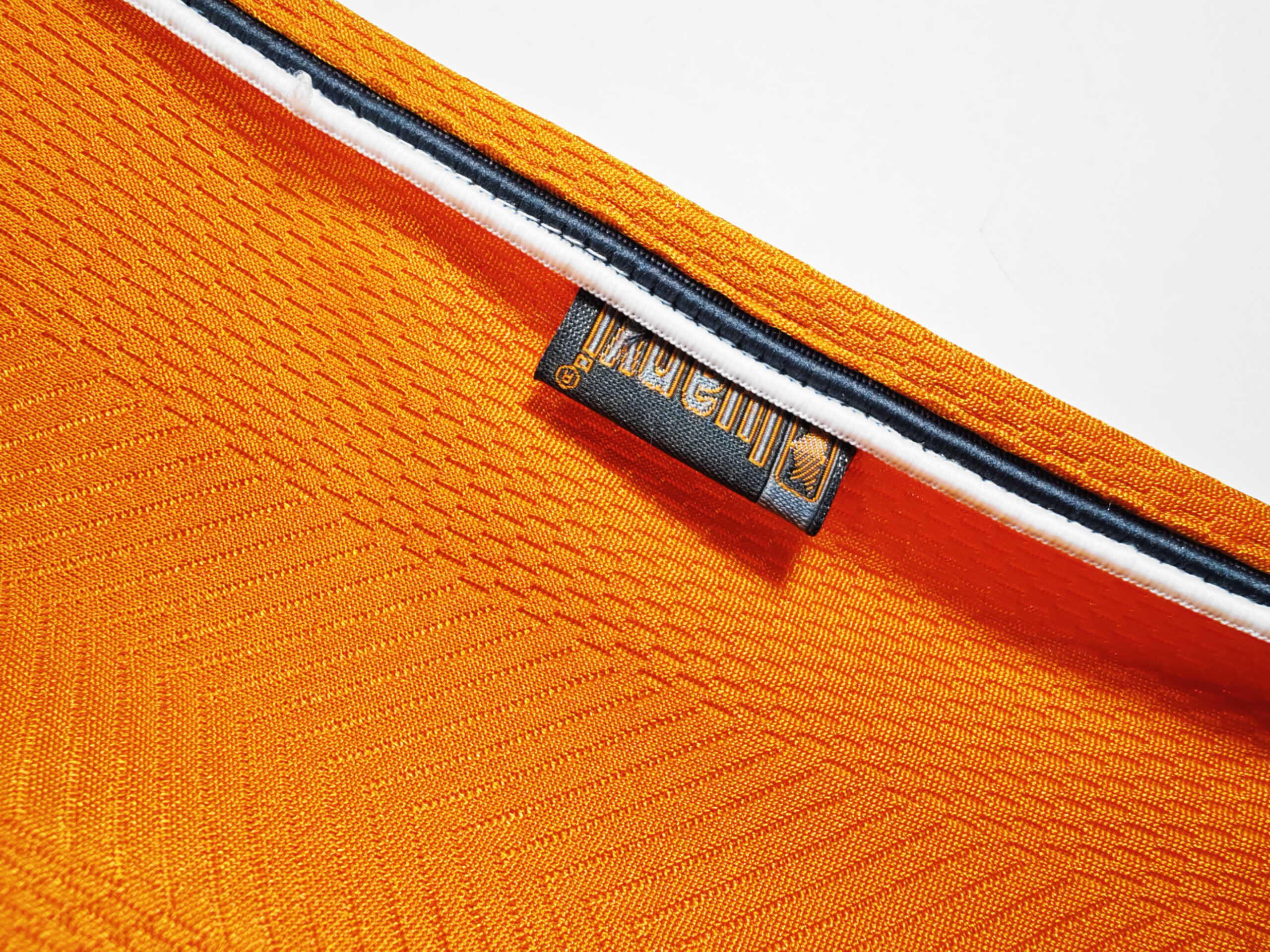 99-00 Valencia Away Retro Jersey - Image 6