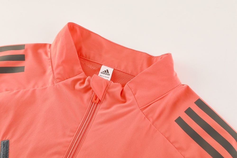 2025 Bayern Windbreaker - Image 5