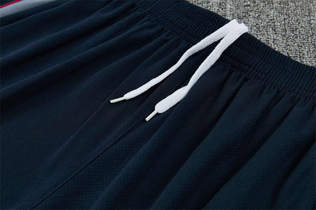 2026 England Short Sleeve Training Suit - Image 8