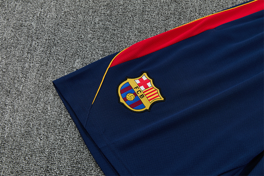 26-27 Barcelona Short Sleeve Training Suit - Image 11