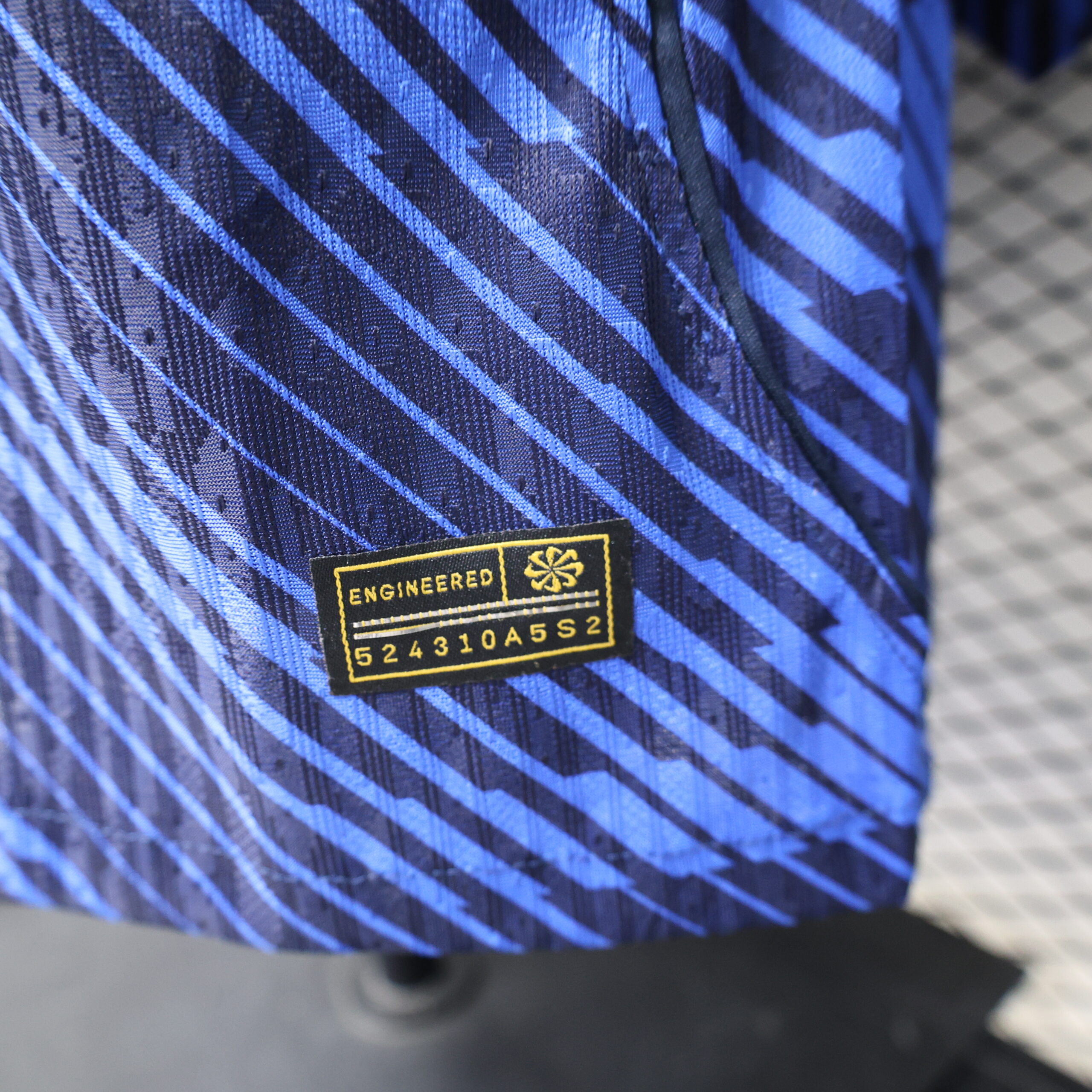 2026 France Home Player Long Sleeve Jersey - Image 5