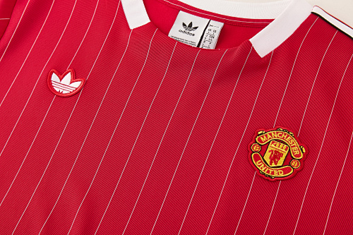 25-26 Mancehster United Short Sleeve Training Suit - Image 5