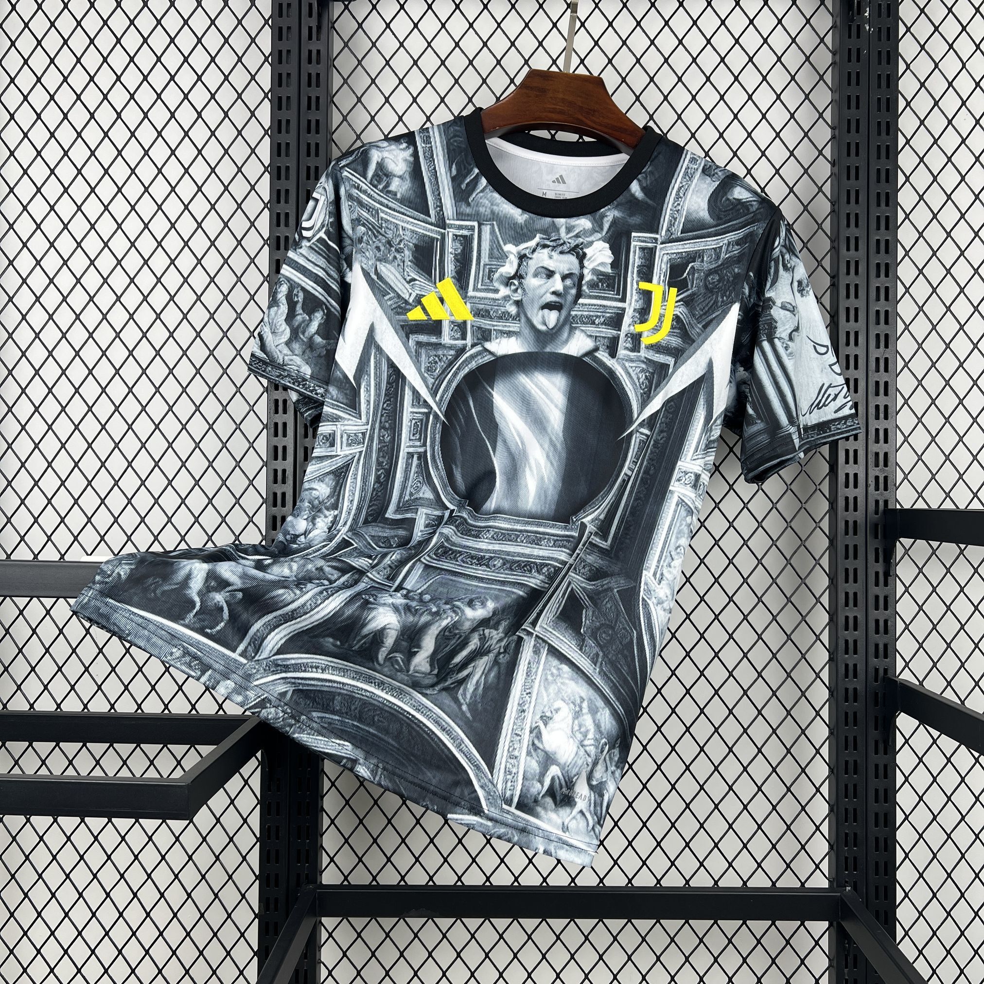 25-26 Juventus Special Fans Jersey