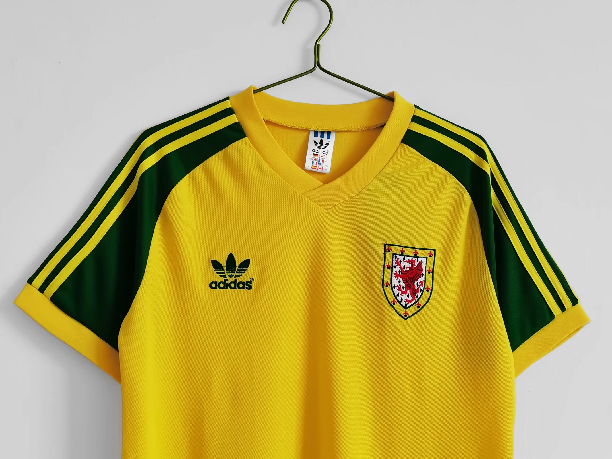 1982 Wales Away Retro Jersey - Image 3
