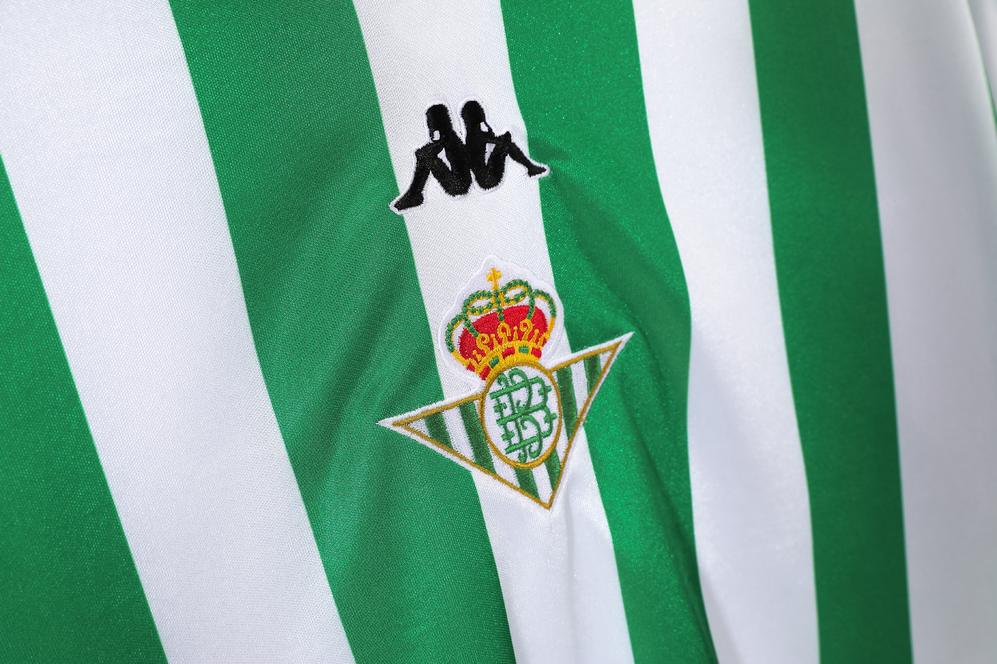 99-00 Real Betis Home Retro Jersey - Image 5