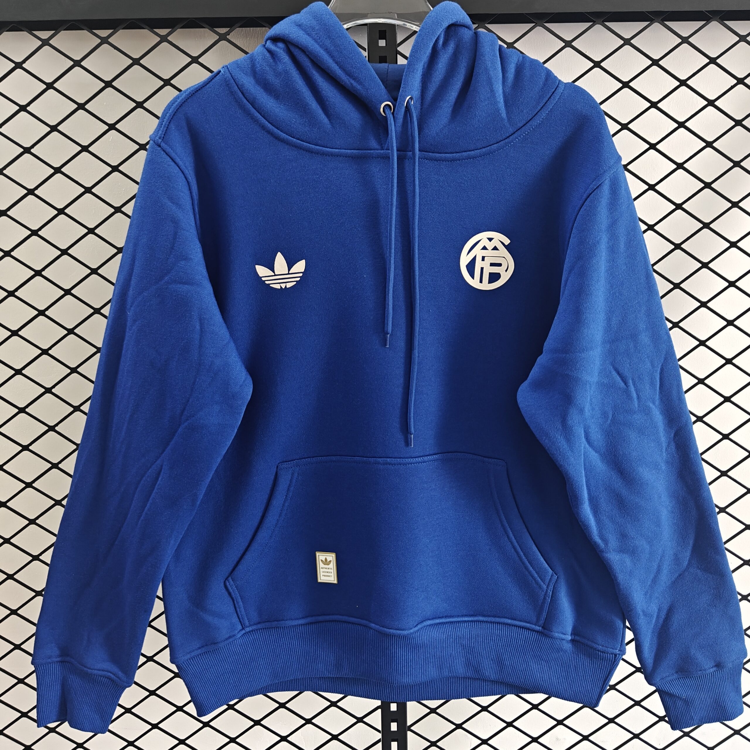 25-26 Bayern Hoodie - Image 7