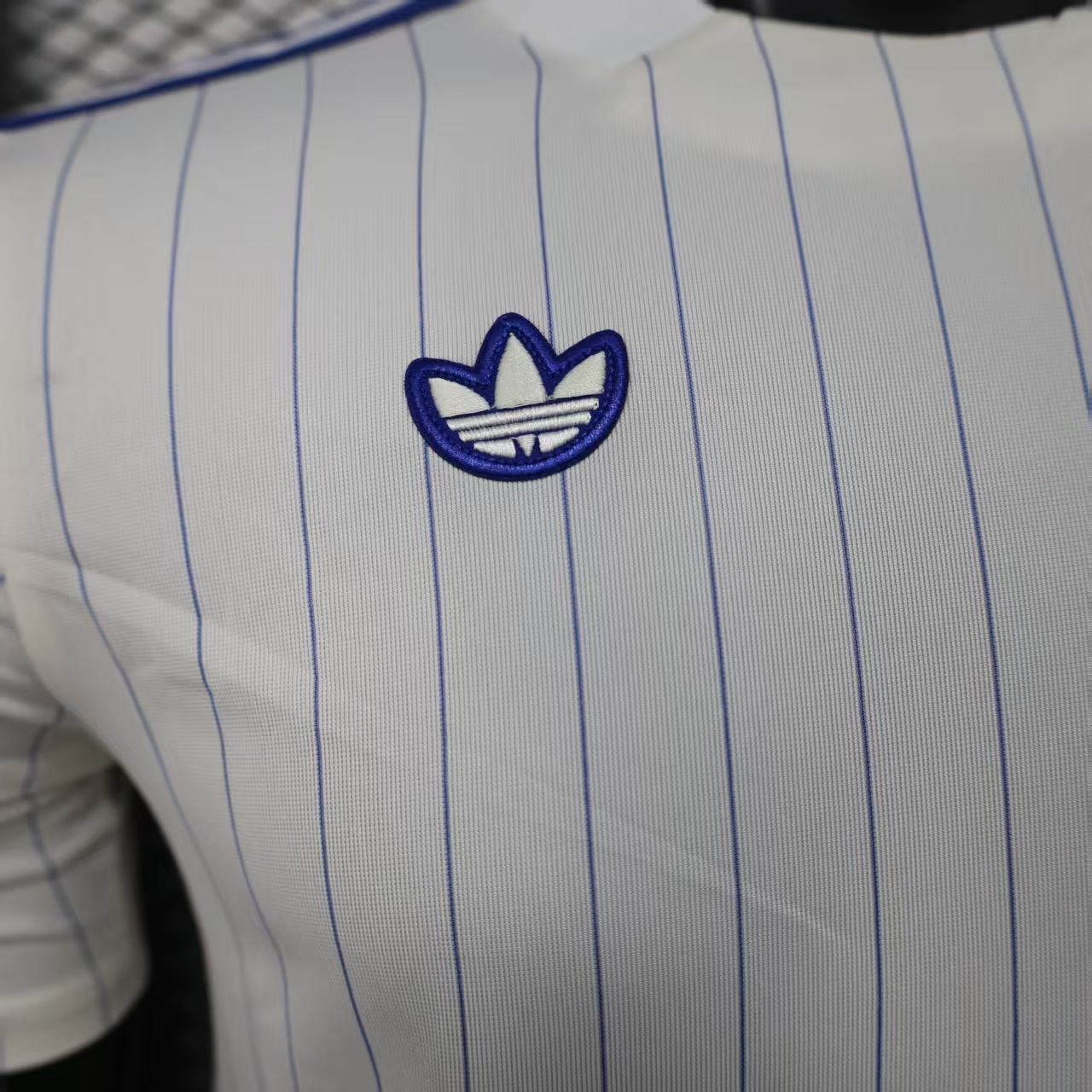 25-26 Chelsea Fashion Jersey - Image 4