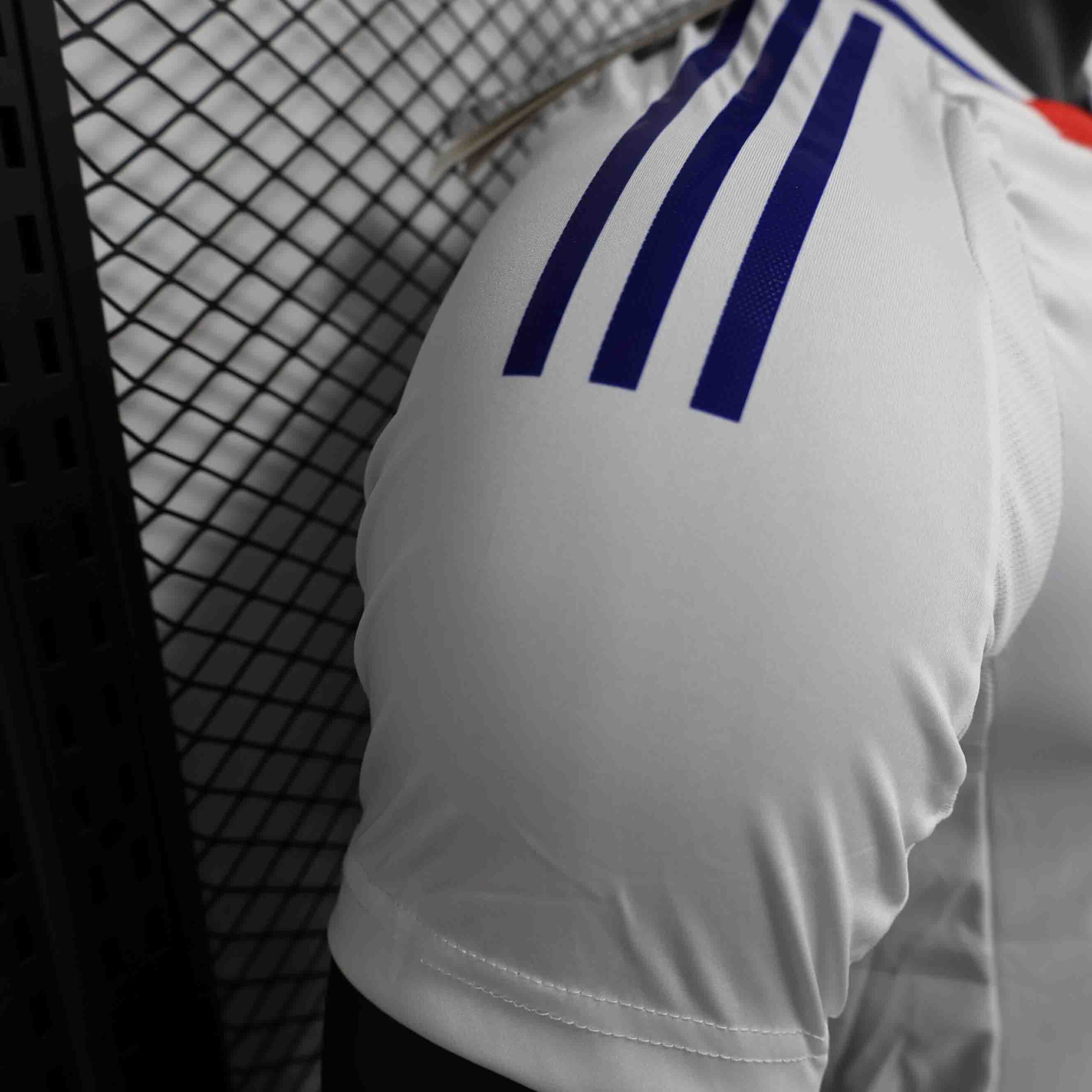 24-25 Lyon Home Player Jersey - Image 7