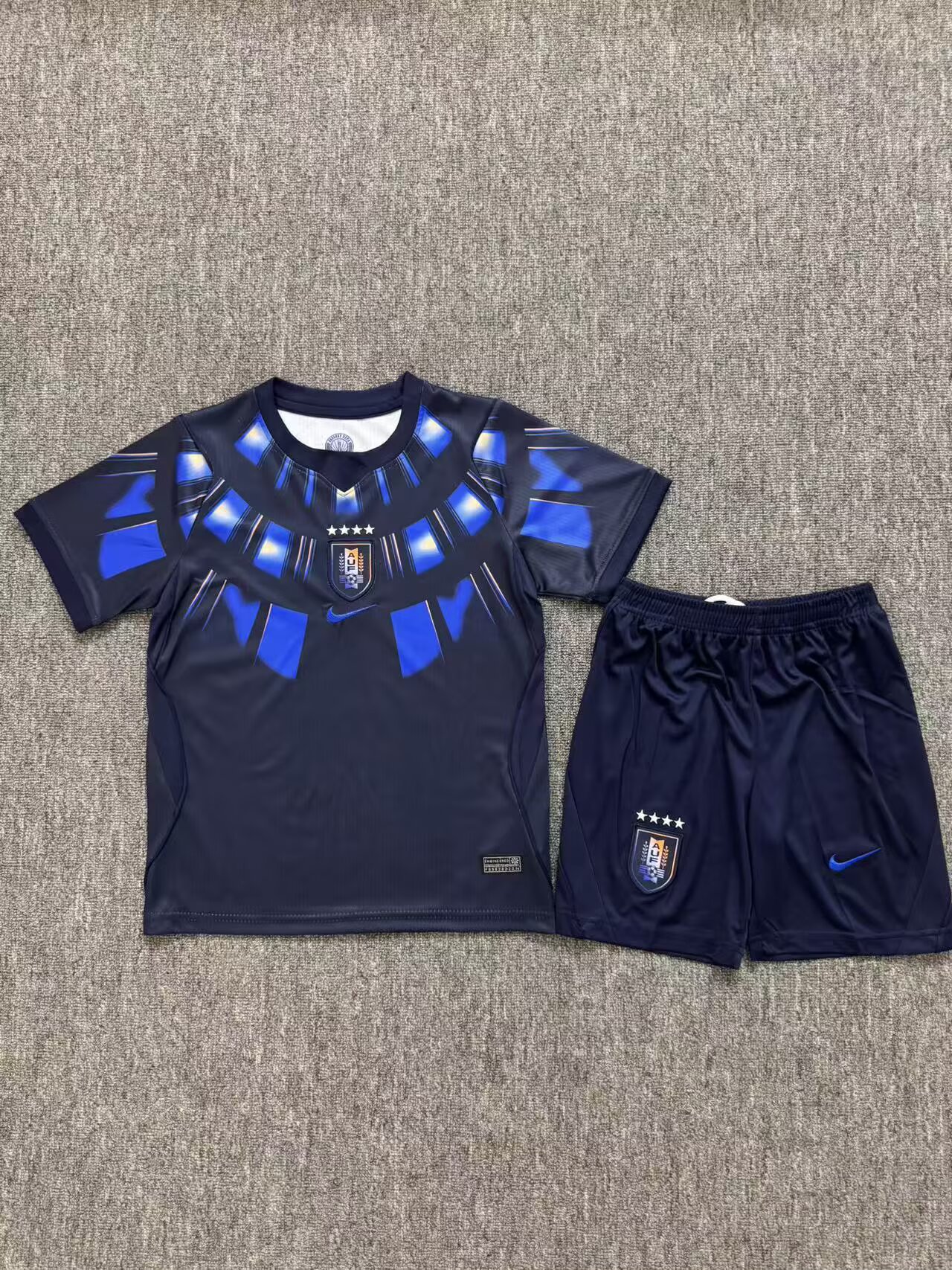 2026 Uruguay Away Kid Kit