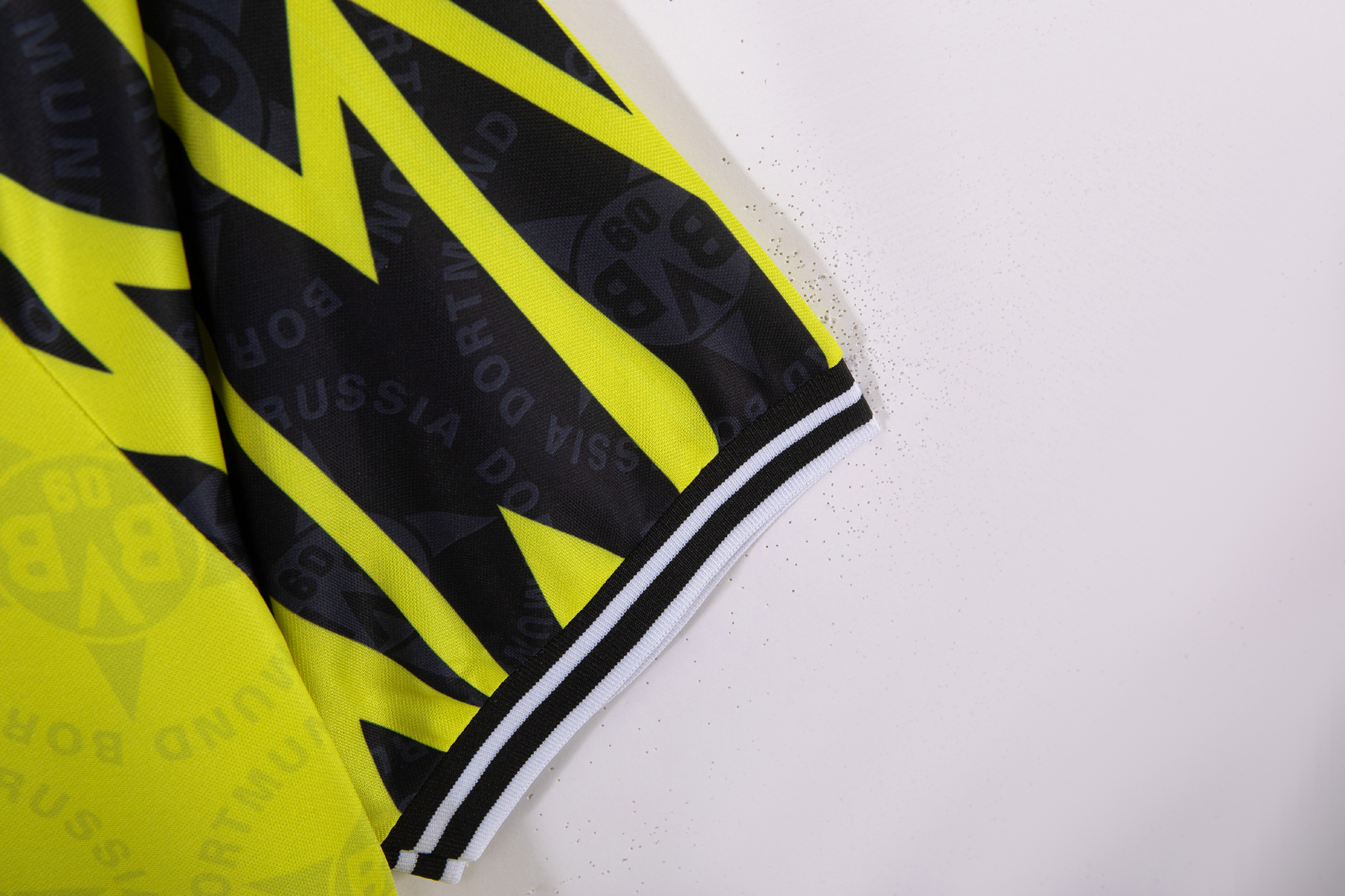 94-95 Dortmund Home Retro Jersey - Image 5