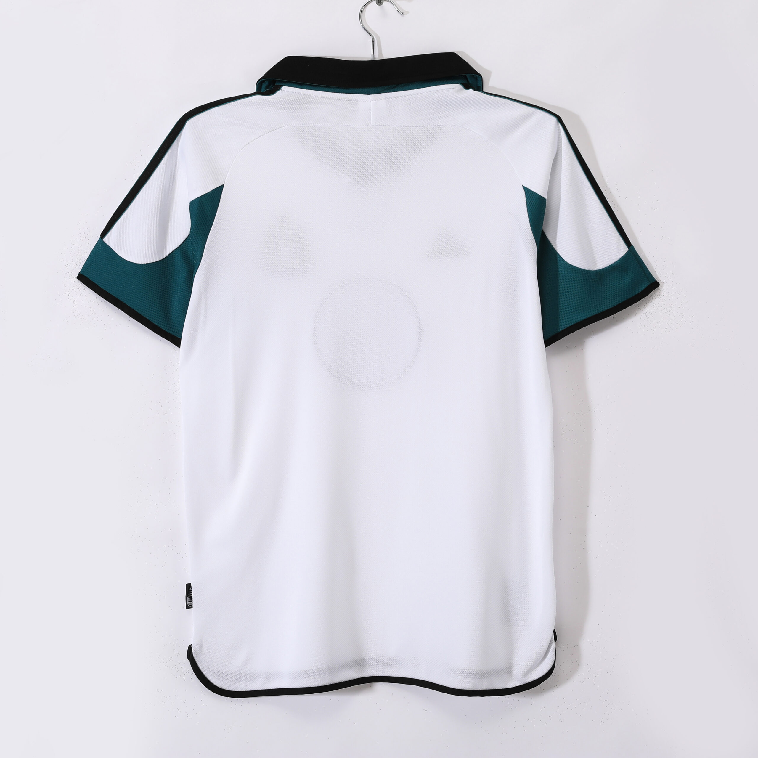 1999-2000 Newcastle United Away Retro Jersey - Image 9