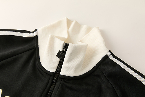 26-27 Juventus Black Jacket Suit - Image 7