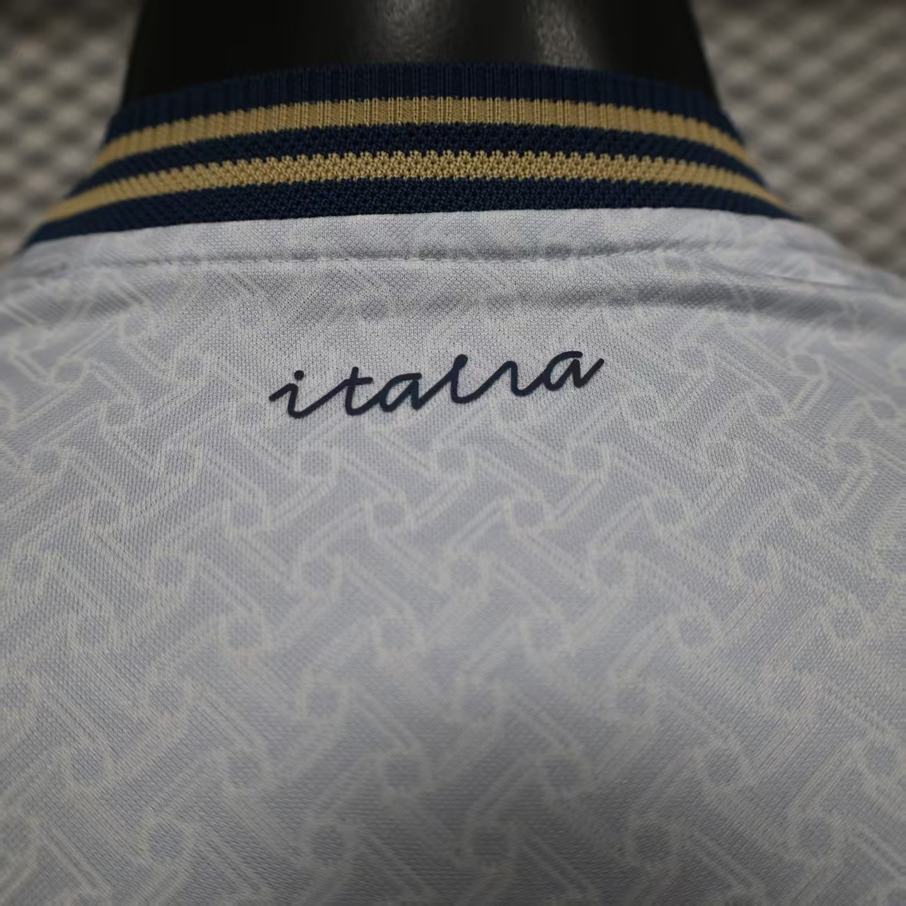 2026 World Cup Italy Away Player Jersey - Image 7