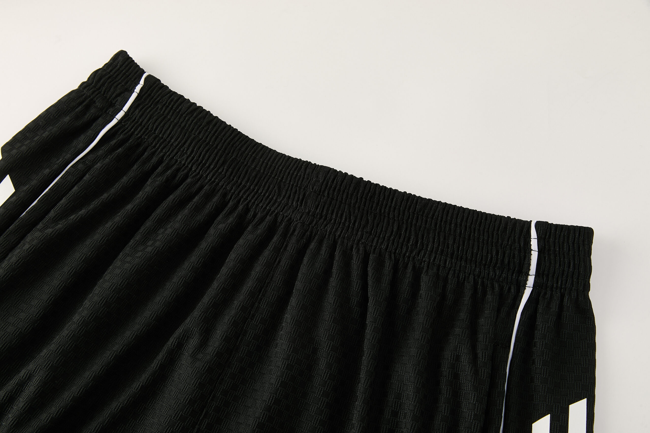26-27 Real Madrid Short Sleeve Training Suit - Image 9