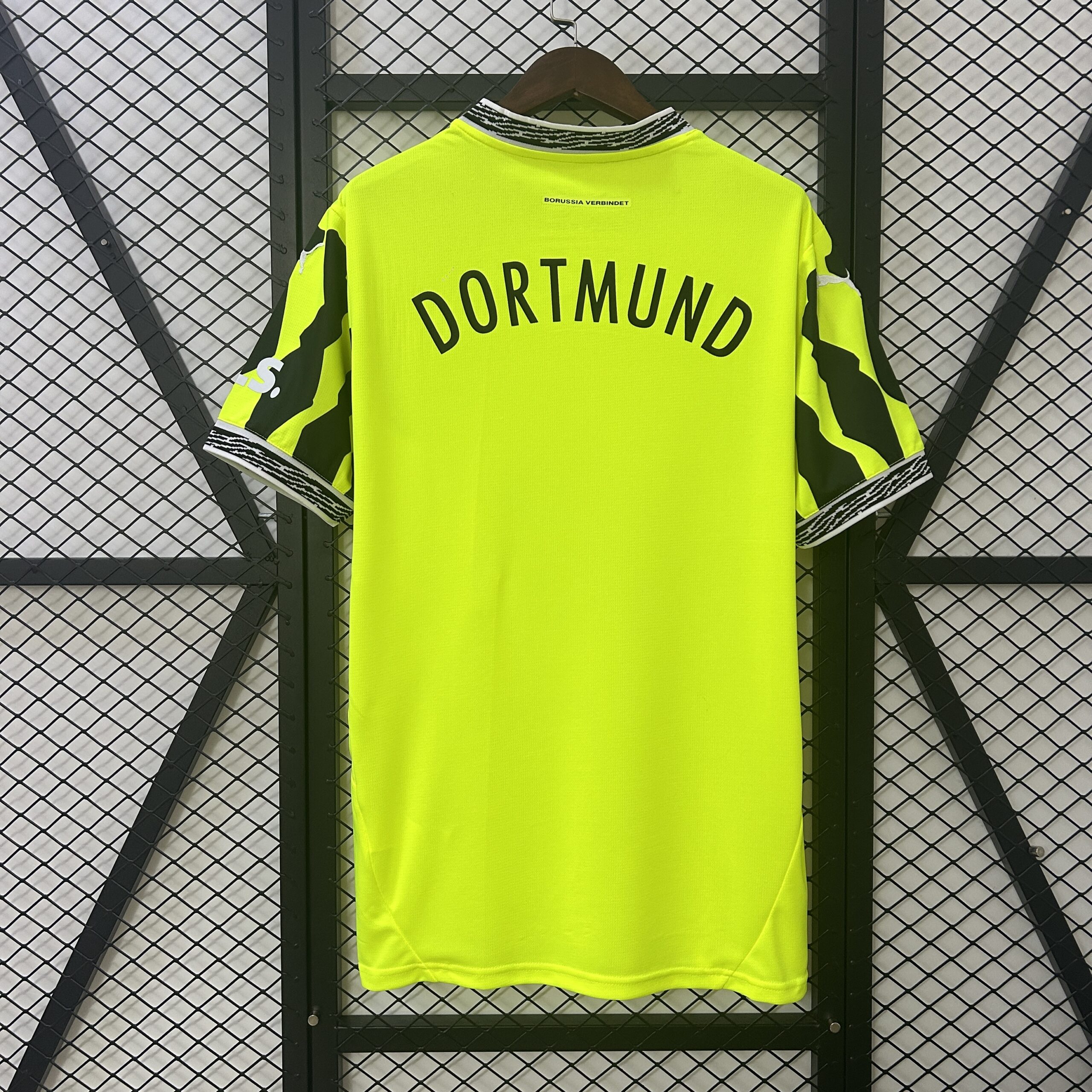 24-25 Dortmund Spcial Fans Jersey - Image 6