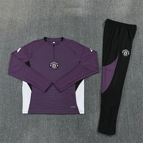 25-26 Manchester United Player Training Suit - Image 3