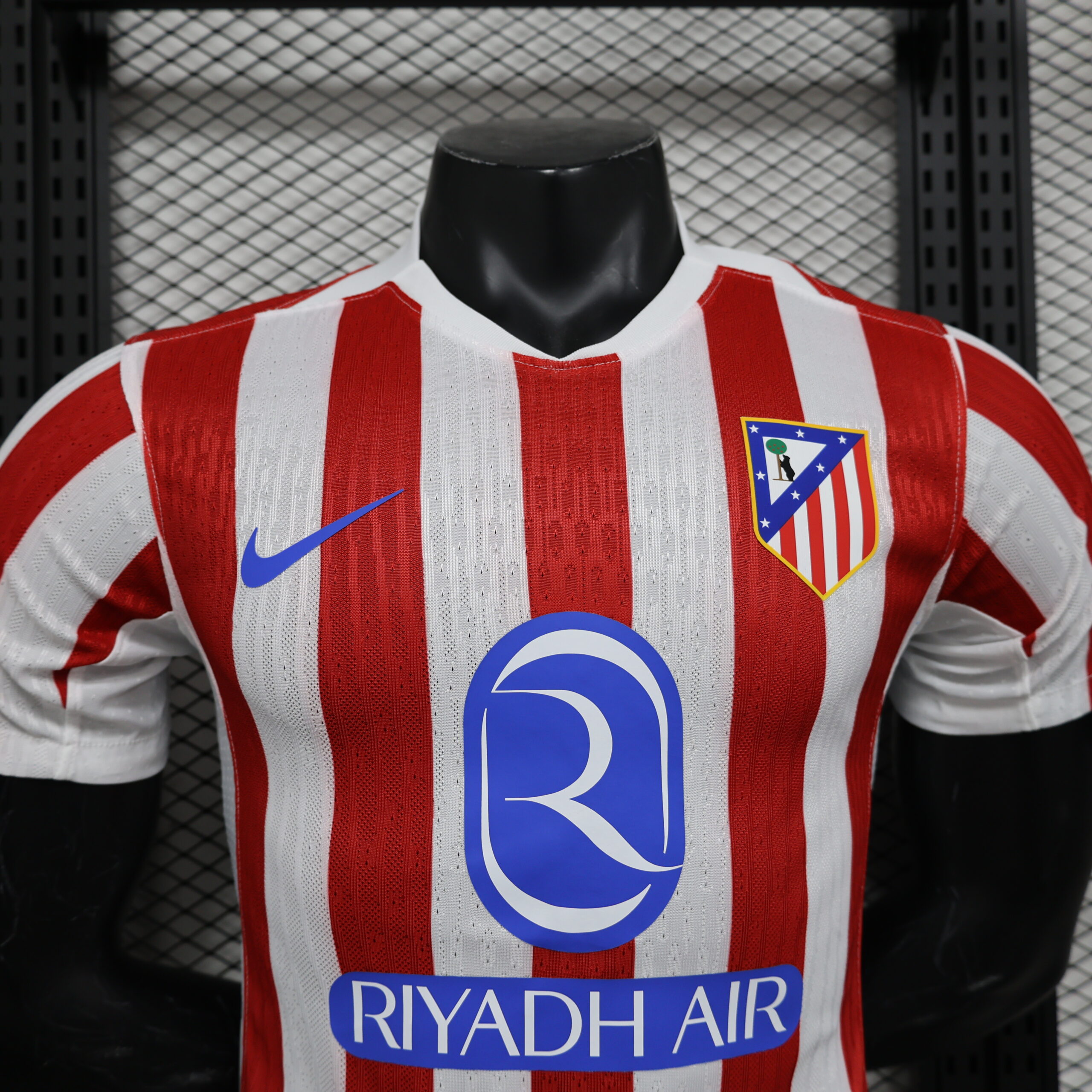 25-26 Atletico Madrid Home Player Jersey - Image 3