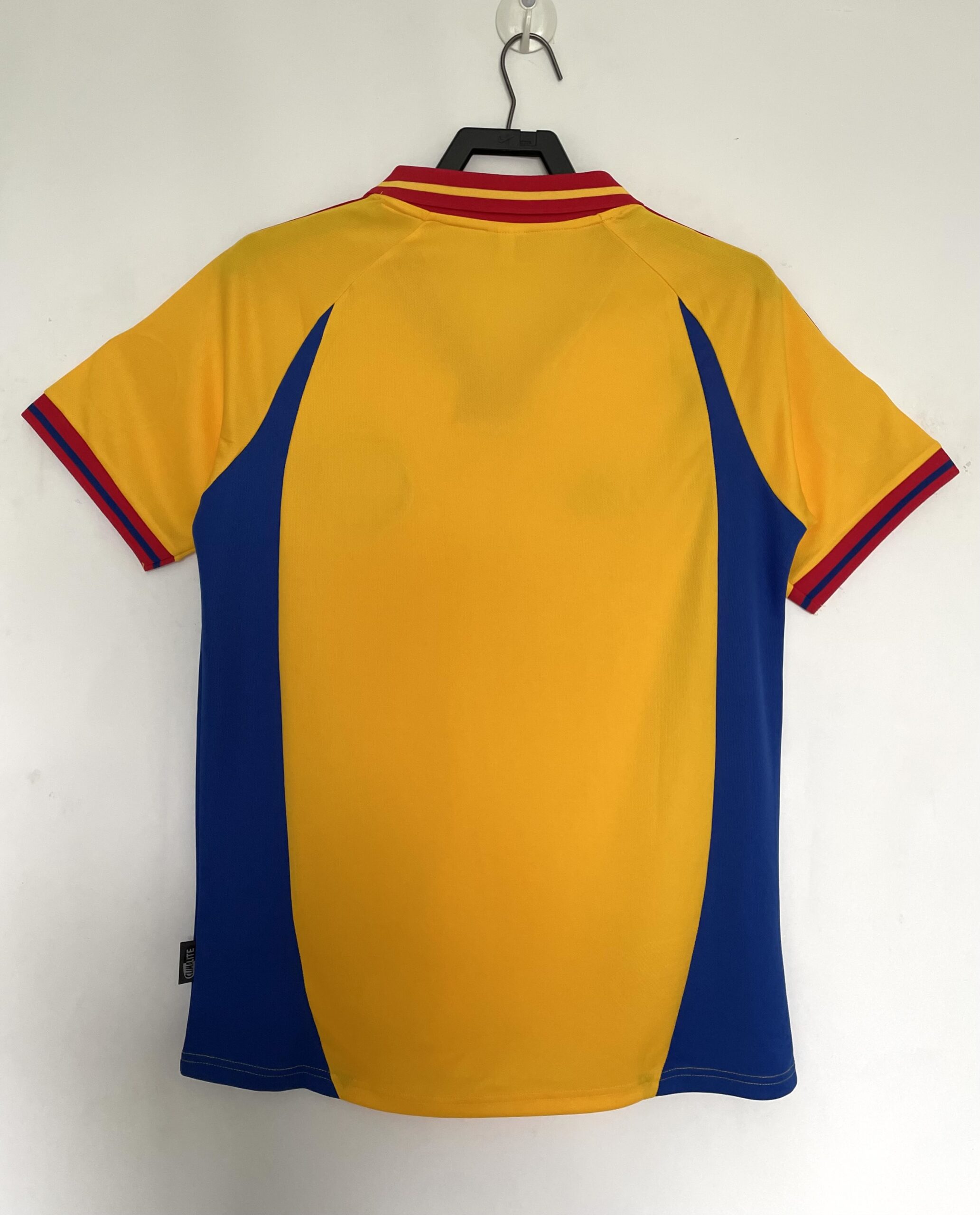 2000 Romania Home Retro Jersey - Image 8
