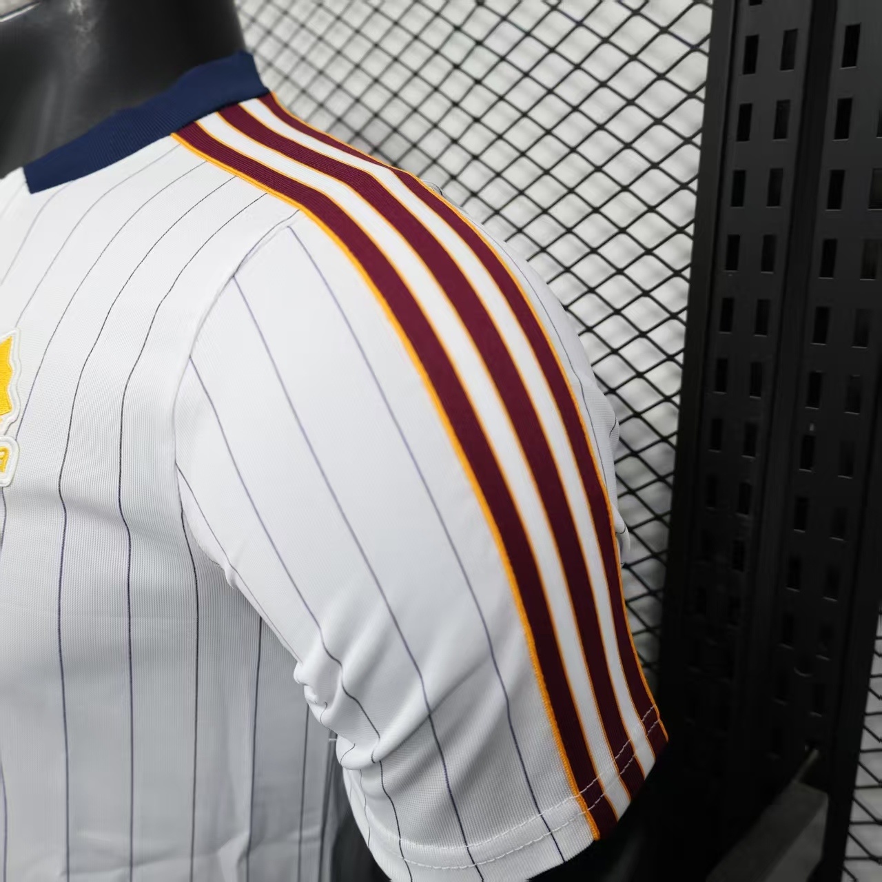 25-26 Roma Fashion Jersey - Image 5