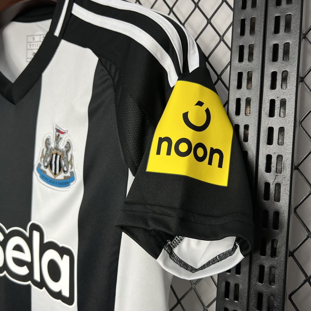 24-25 Newcastle United Home Fans Jersey - Image 5
