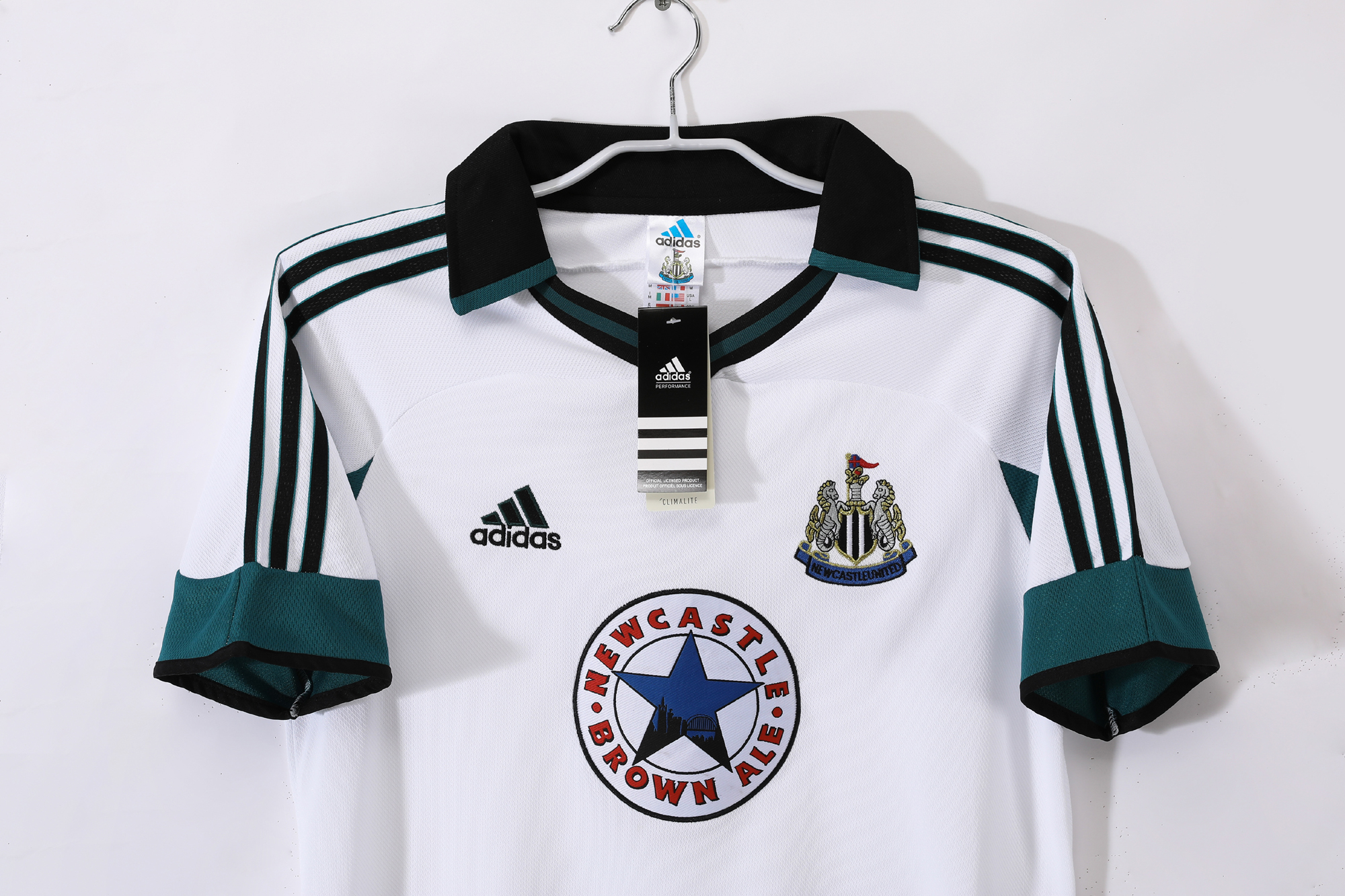 1999-2000 Newcastle United Away Retro Jersey - Image 3