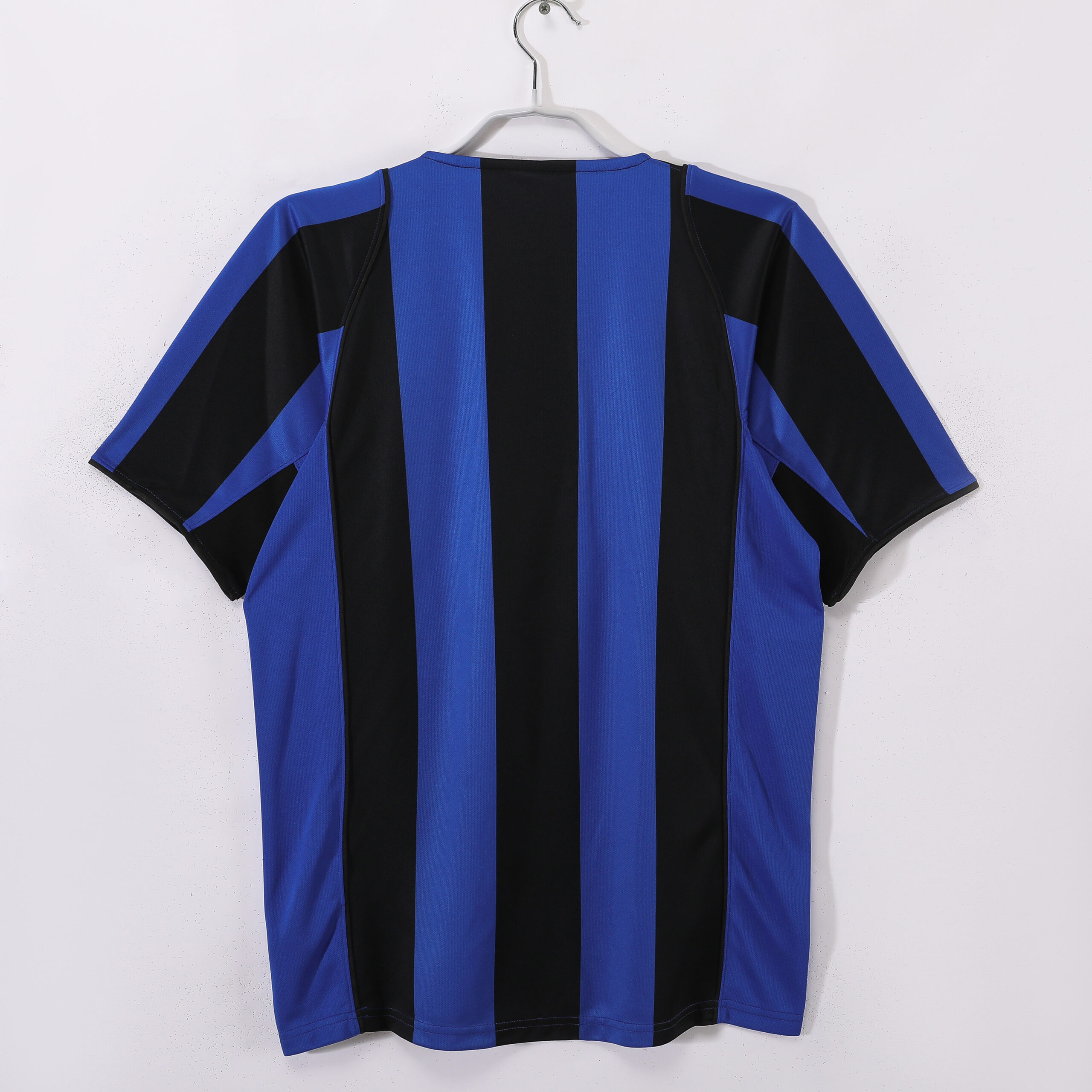 04-05 Inter Milan Home Retro Jersey - Image 8
