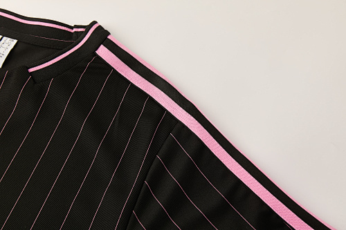 25-26 Juventus Short Sleeve Training Suit - Image 5