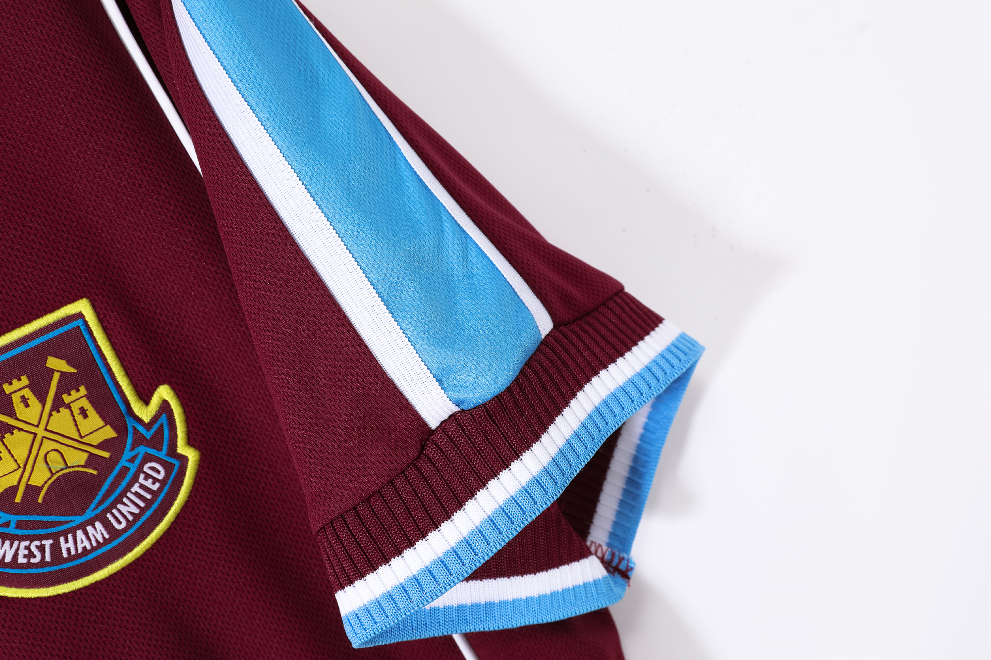 99-01 West Ham United Home Retro Jersey - Image 9