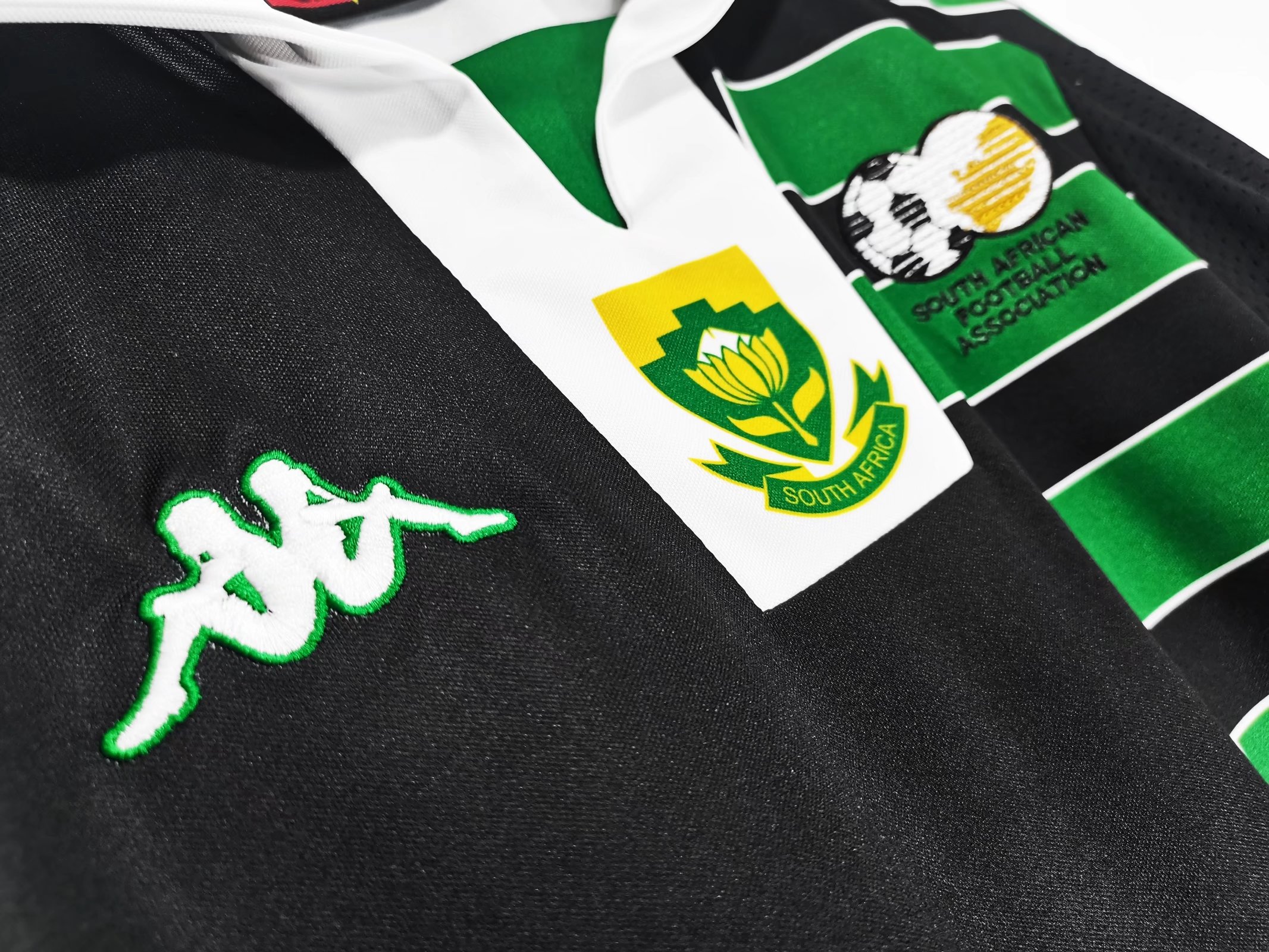1998 South Africa Away Retro Jersey - Image 5