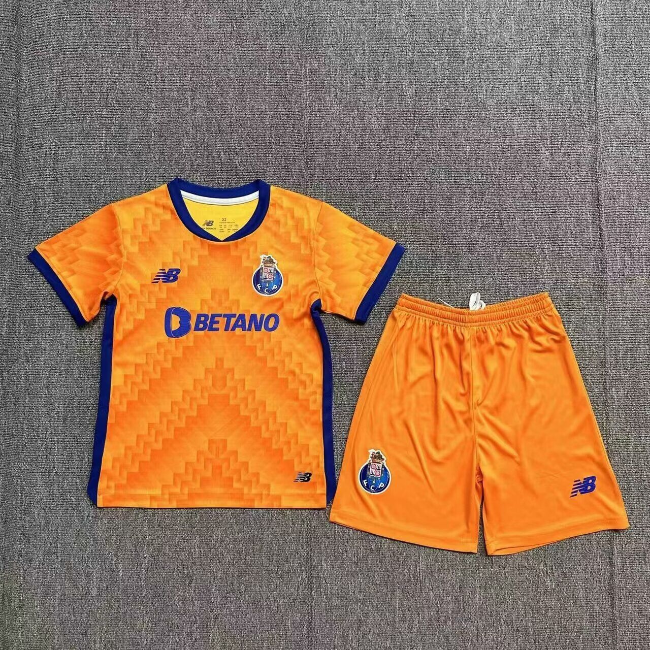 24-25 Porto Away Kid Kit