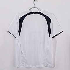 06-07 Tottenham Hotspur Home Retro Jersey - Image 10