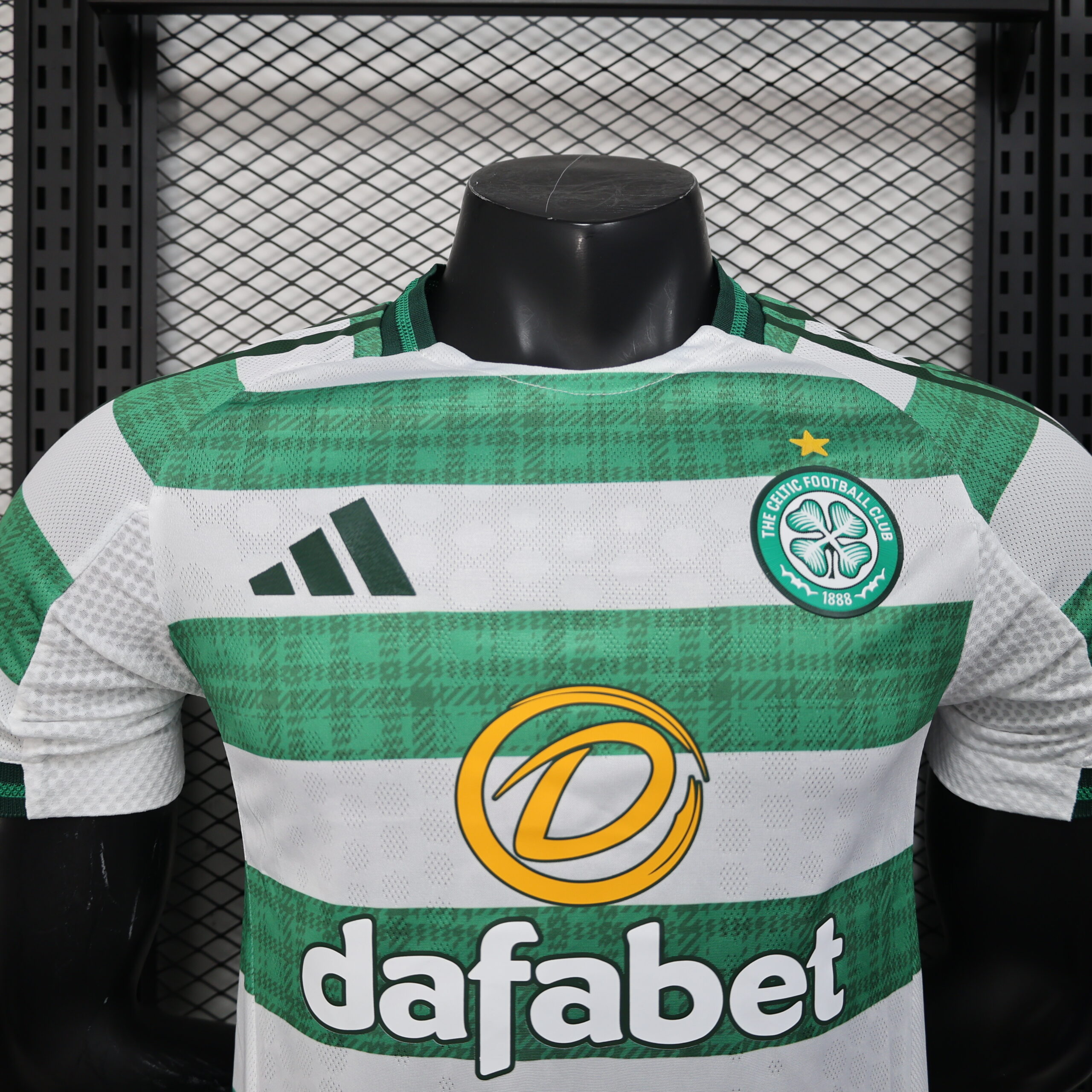 25-26 Celtic Home Player Jersey - Image 2