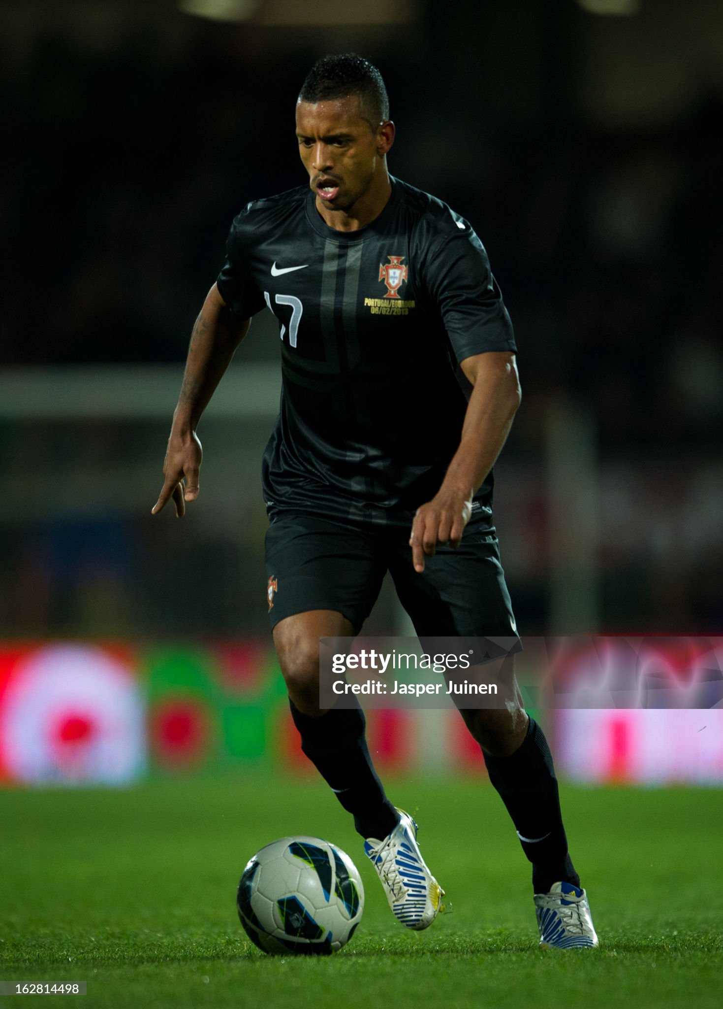 2013 Portugal Away Retro Jersey - Image 6
