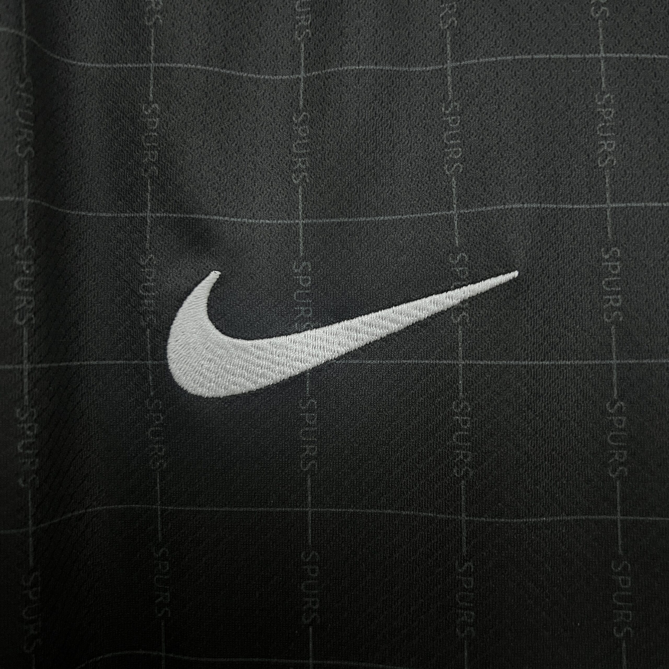 25-26 Tottenham Hotspur Away Fans Jersey - Image 2