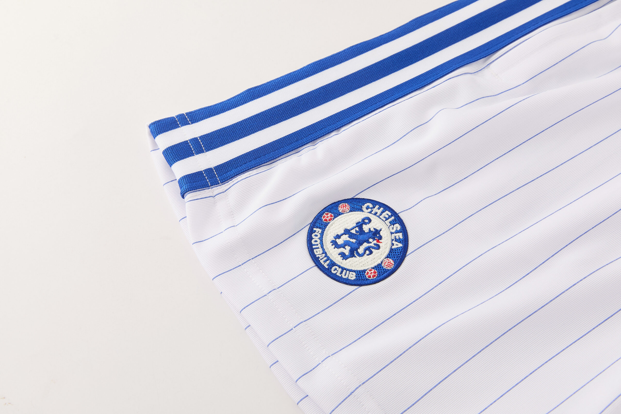25-26 Chelsea Short Sleeve Training Suit - Image 11