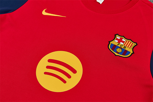 26-27 Barcelona Short Sleeve Training Suit - Image 6
