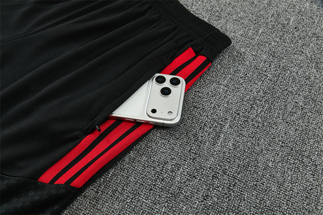 26-27 Manchester United Short Sleeve Training Suit - Image 11
