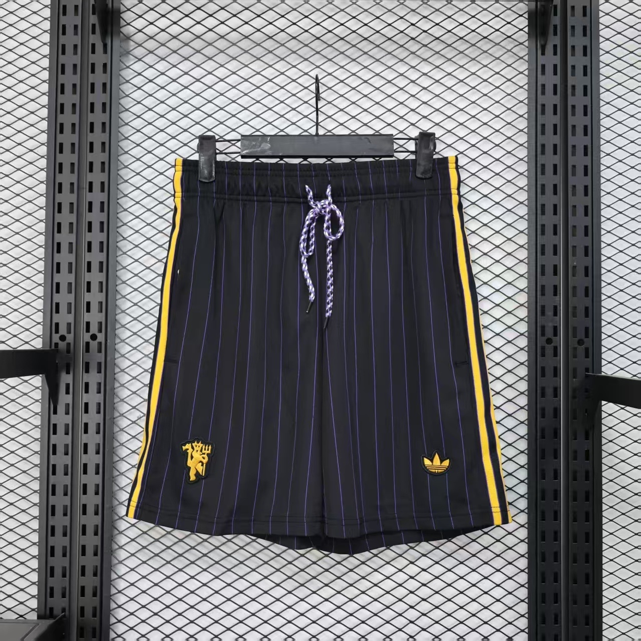 25-26 Manchester United Fashion Shorts/25-26 - Replica Jersey