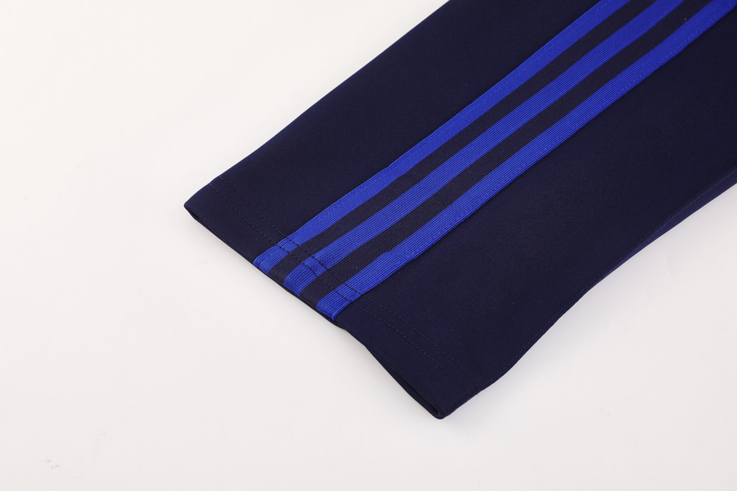 25-26 Lyon Jacket Tracksuit - Image 7