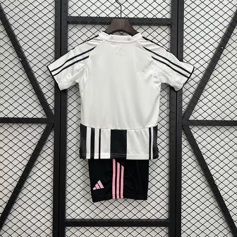 25-26 Juventus Home Kid Kit - Image 2