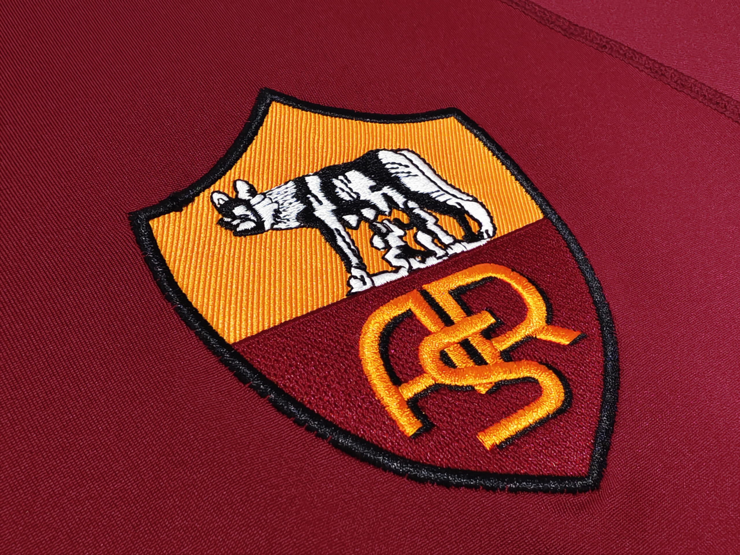 00-01 Roma Home Long Sleeve Retro Jersey - Image 3