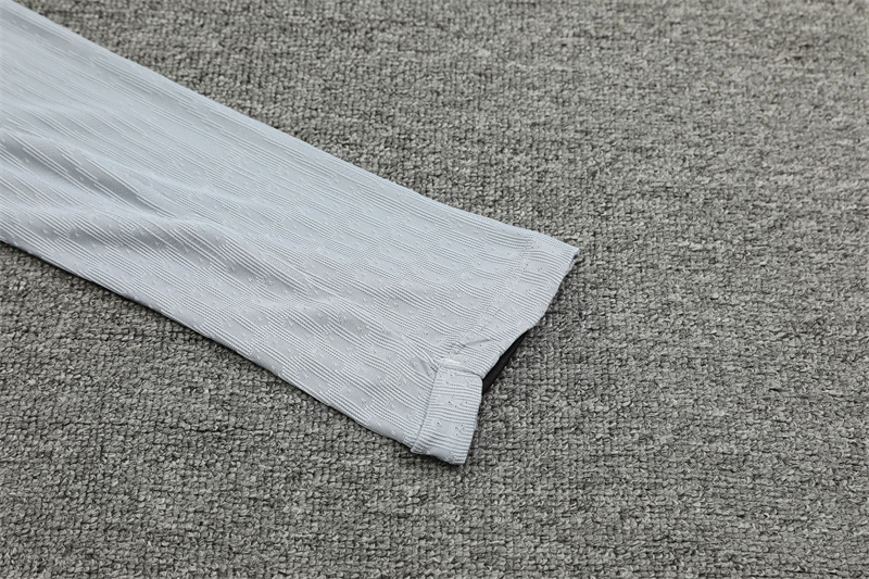 24-25 Korea Gray Training Suit - Image 5