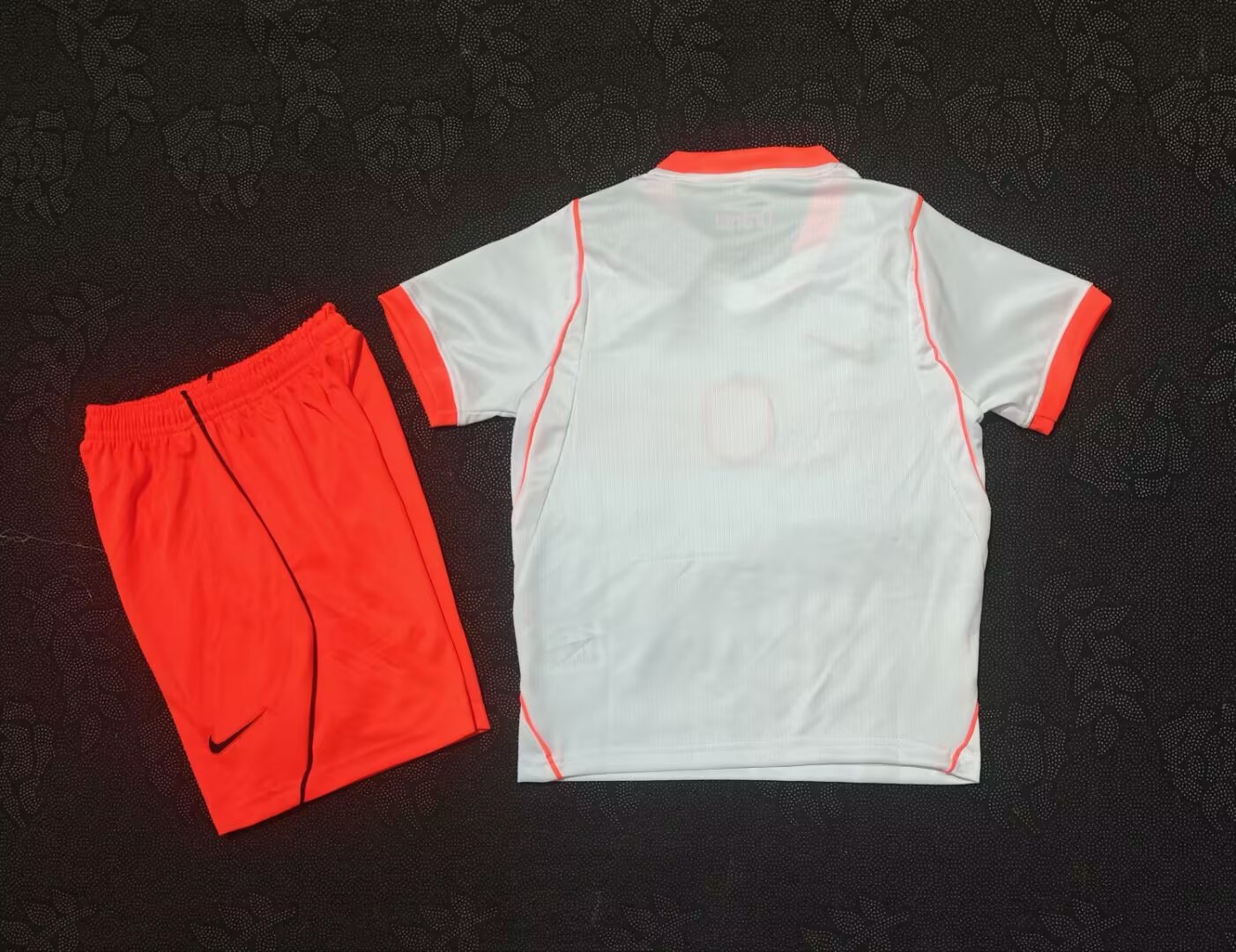 2026 HL Away Kid Kit - Image 2