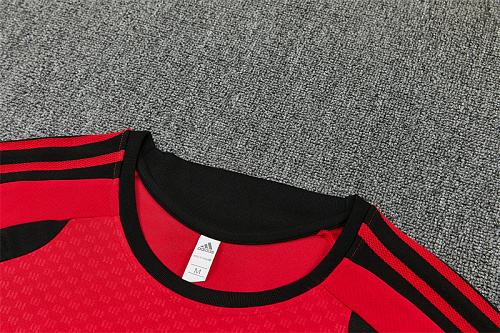 26-27 Manchester United Short Sleeve Training Suit - Image 6