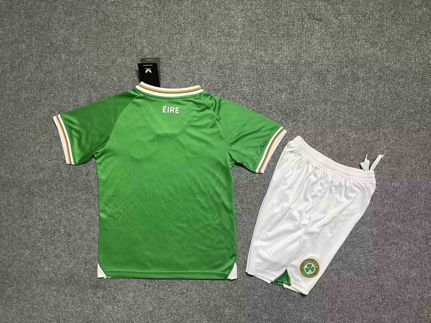2023 Ireland Home Green Kid Kit - Image 2