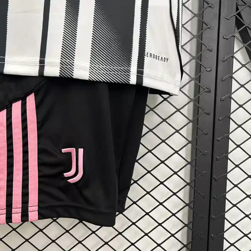 25-26 Juventus Home Kid Kit - Image 6