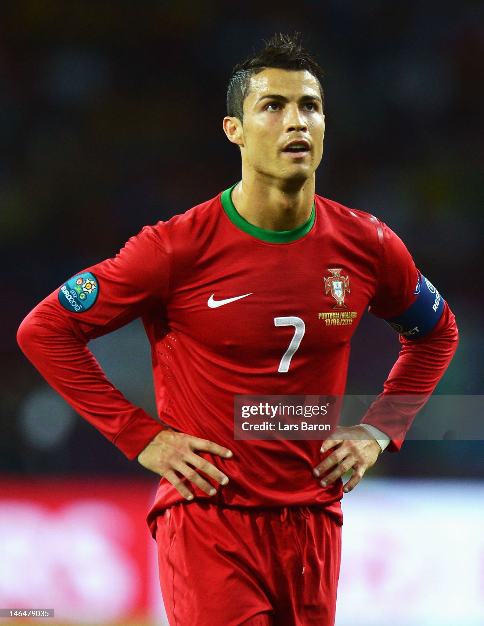 2012 Portugal Home Long Sleeve Player Retro Jersey - Image 9